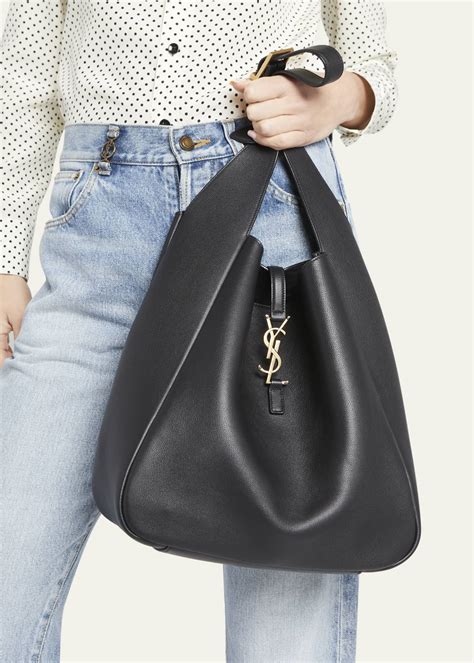 ysl hobo size